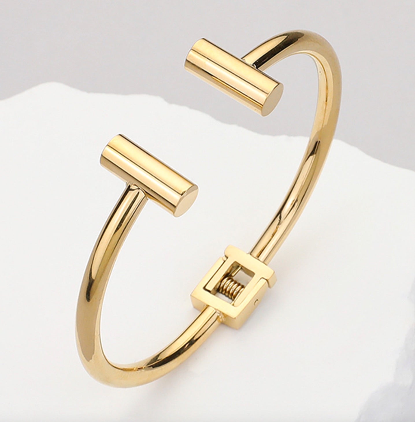 thora cuff bracelet