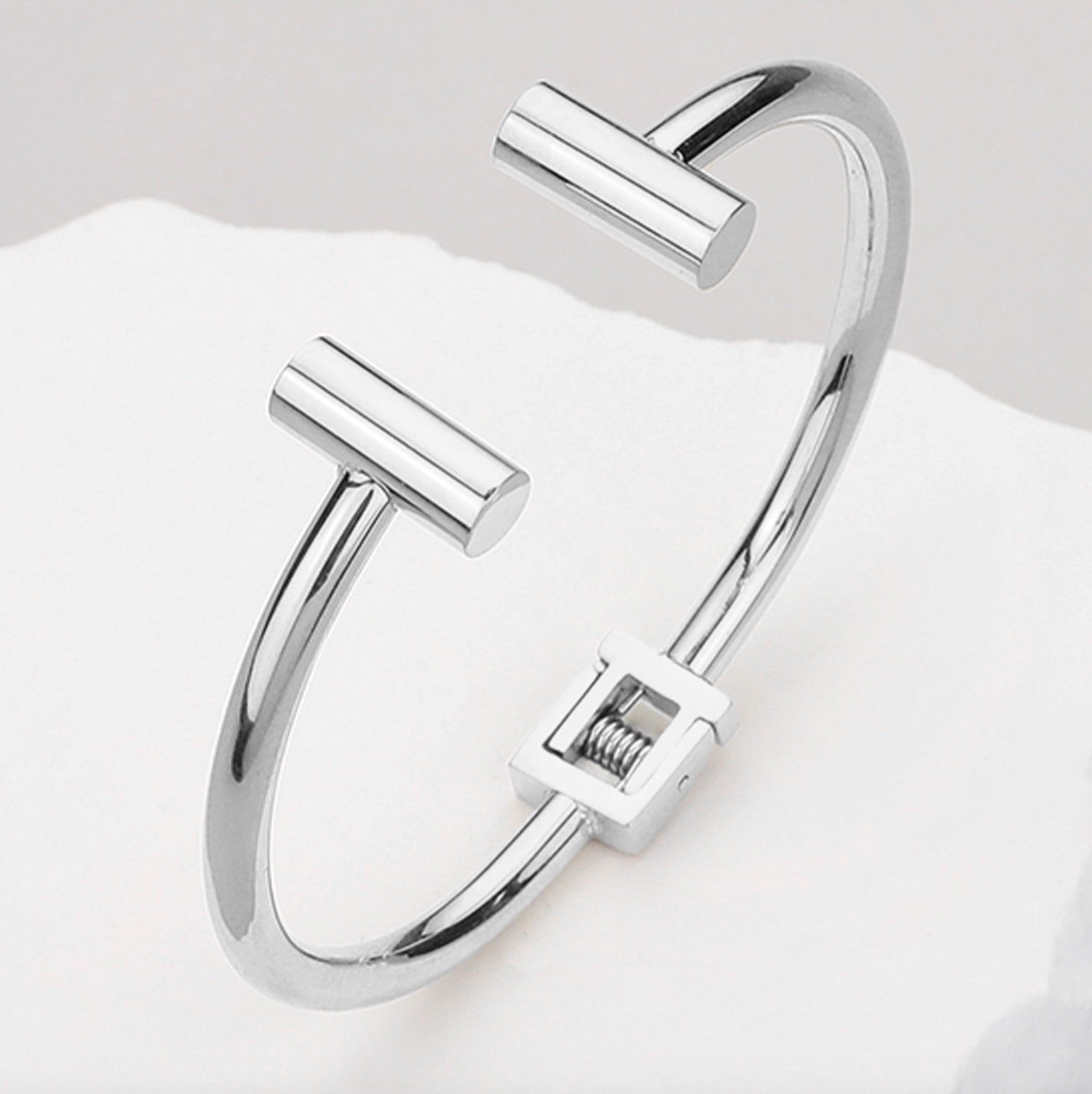 thora cuff bracelet