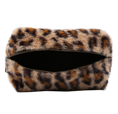 Wild Lynx Pouch